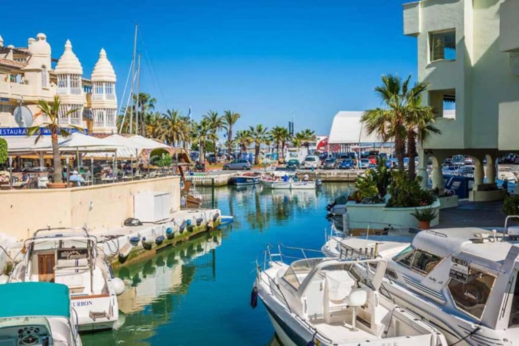 بينالماذينا Modern Studio Near Beach. Sea, Pool And Wi-Fi المظهر الخارجي الصورة