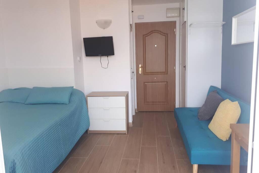بينالماذينا Modern Studio Near Beach. Sea, Pool And Wi-Fi المظهر الخارجي الصورة