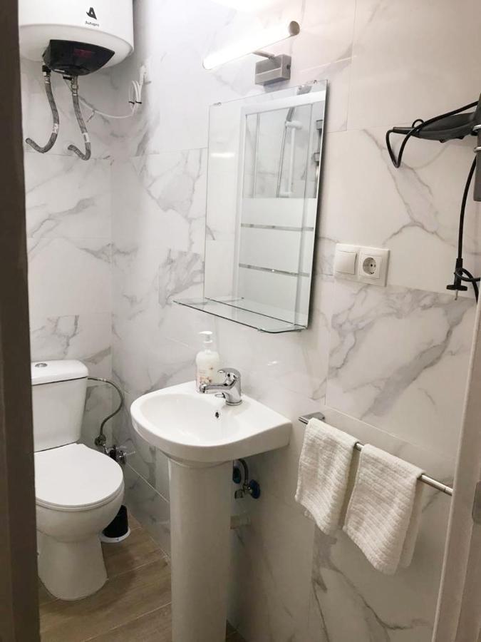 بينالماذينا Modern Studio Near Beach. Sea, Pool And Wi-Fi المظهر الخارجي الصورة